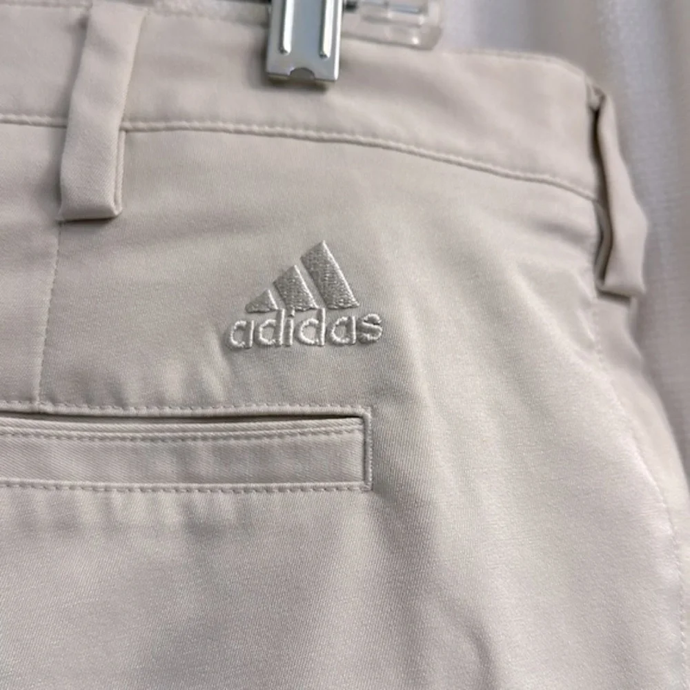Men’s Adidas Polyester & Spandex Khaki Colored Golf Athletic Pants Size 36 x 32